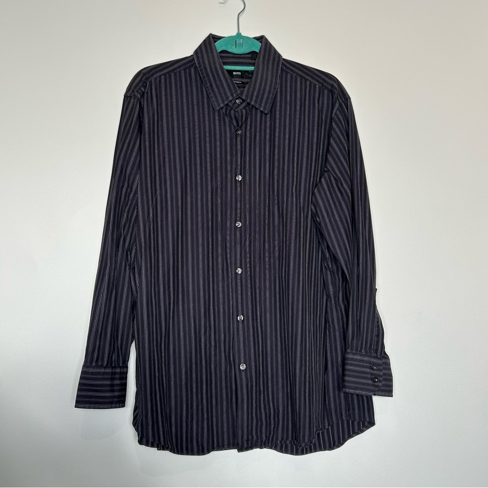 HUGO BOSS Mens 17 1/2 Regular Fit Navy with White Stripe Button Front Shirt